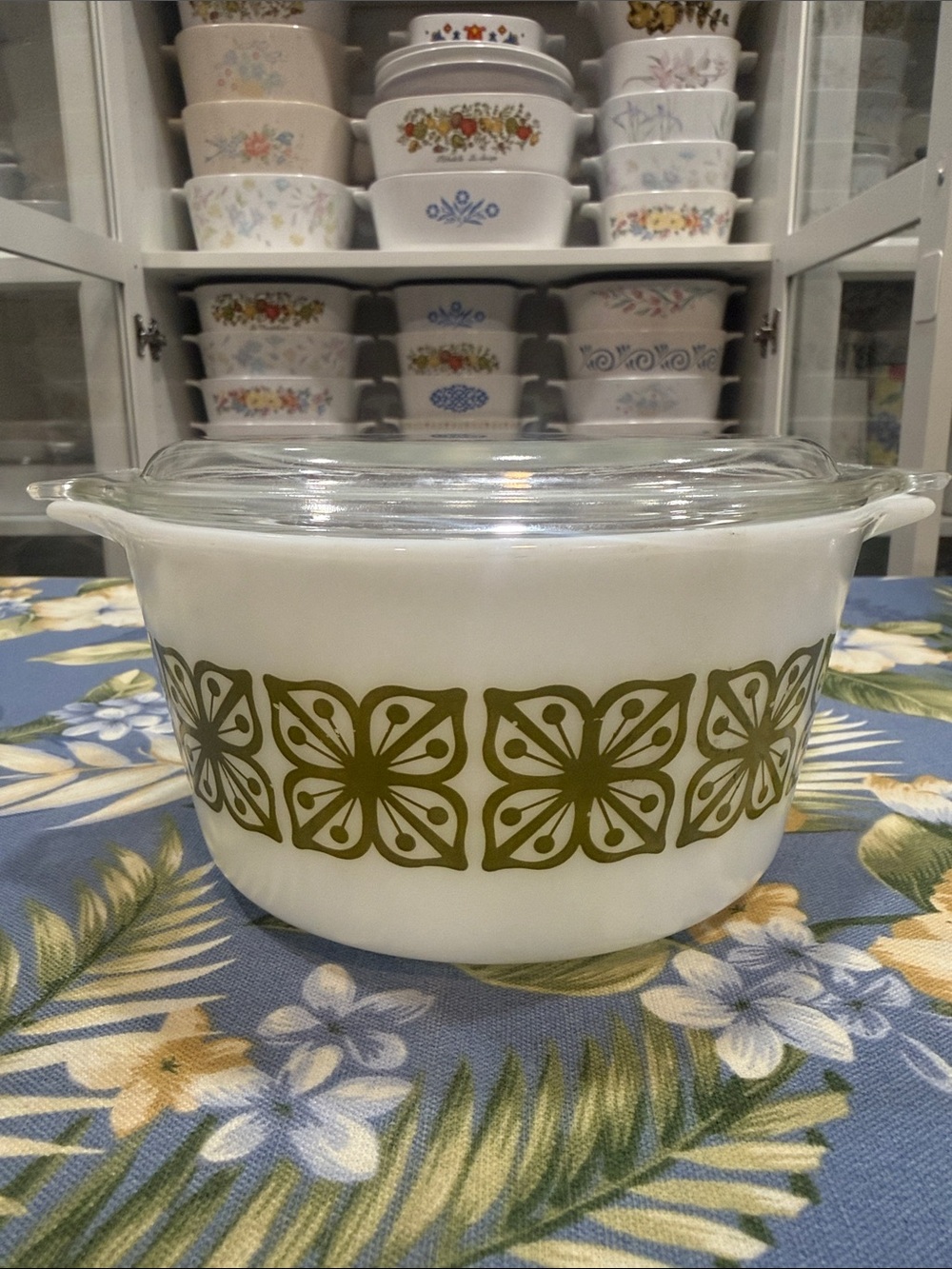 Pyrex Green Verde 473 One Quart with Lid
